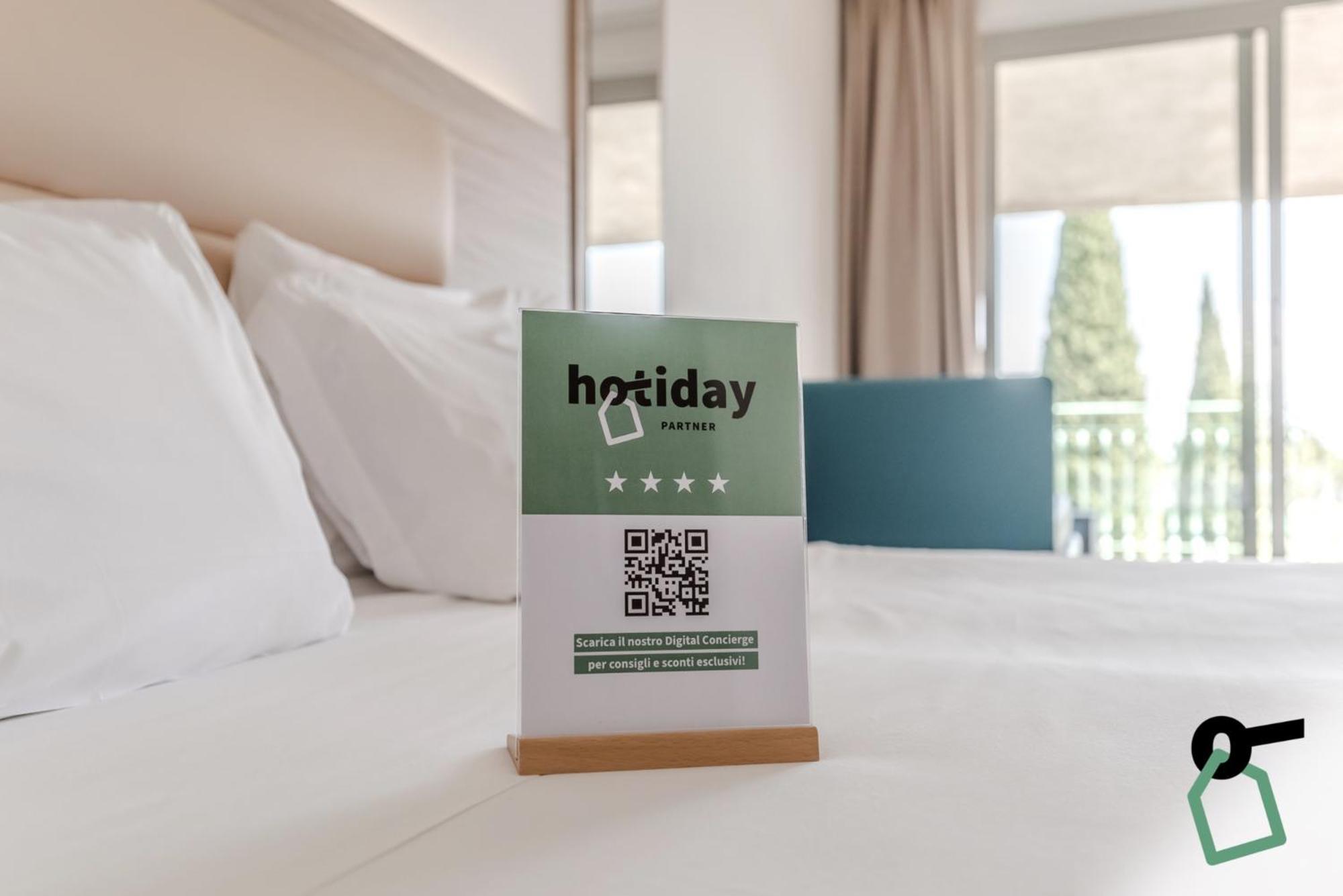 Hotiday Apartment Collection - Desenzano 데센자노델가르다 외부 사진