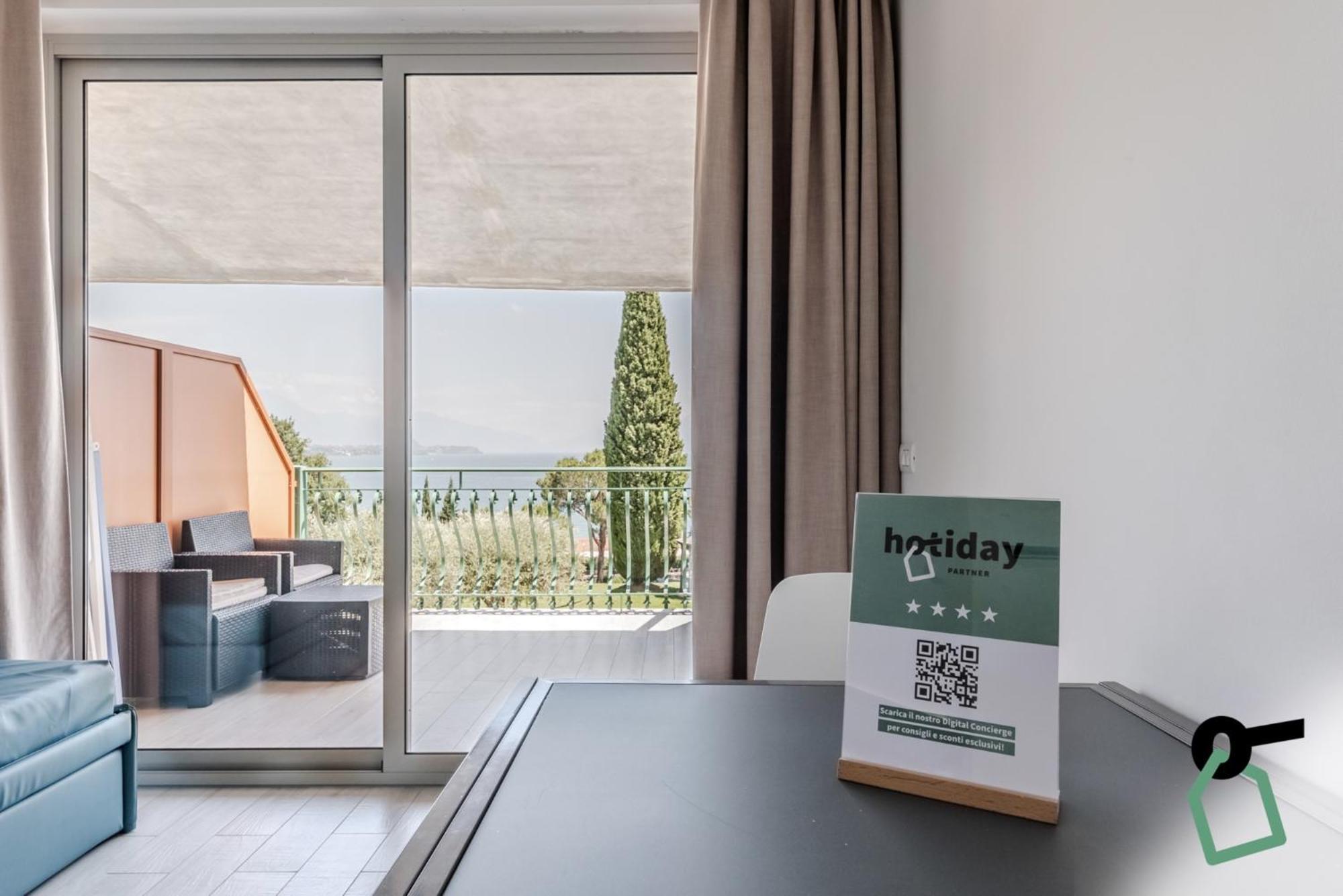 Hotiday Apartment Collection - Desenzano 데센자노델가르다 외부 사진