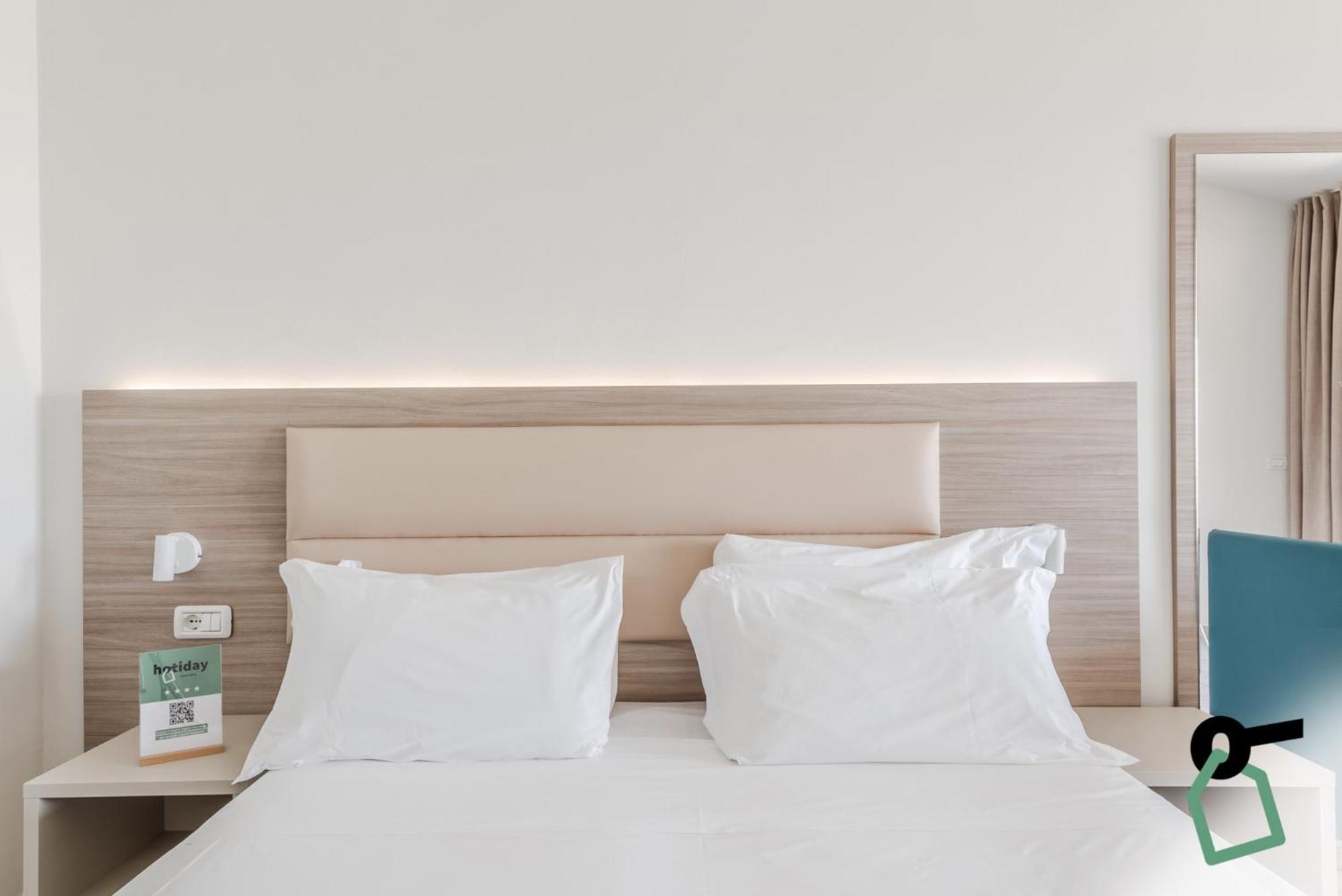 Hotiday Apartment Collection - Desenzano 데센자노델가르다 외부 사진