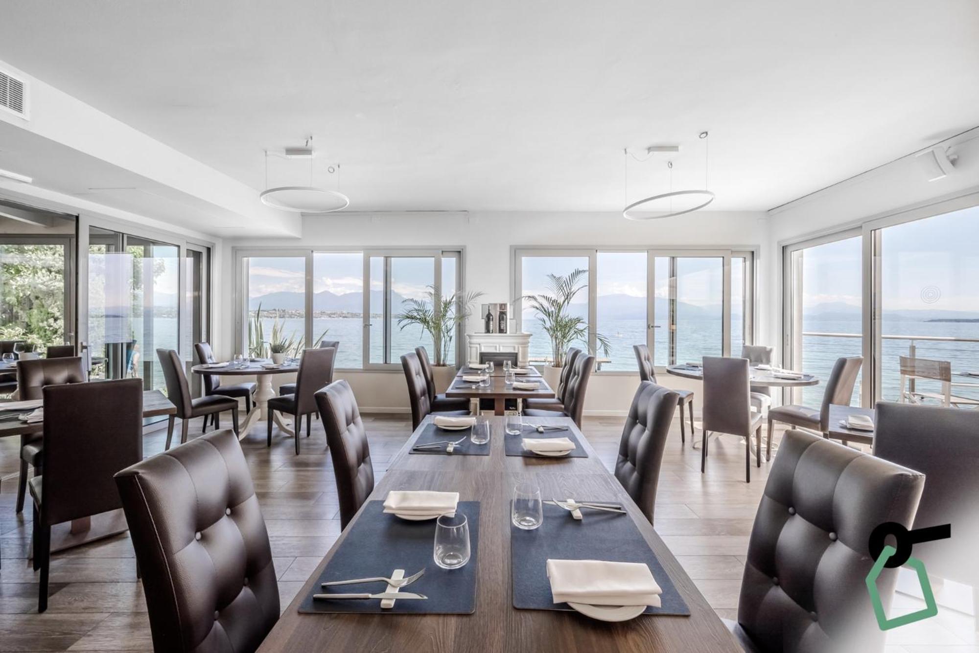 Hotiday Apartment Collection - Desenzano 데센자노델가르다 외부 사진
